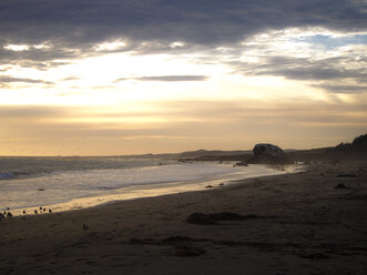 USA, California, San Simeon creek beach, sunset - SBDF002242