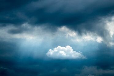 Deutschland, Unterschnitzing, Föhnwolken - HAMF000056