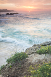 Spain, Catalonia, Blanes, Costa Brava at sunset - SKCF000017