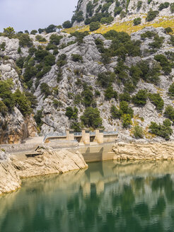 Spanien, Mallorca, Blick auf die Serra de Tramuntana - AMF004280