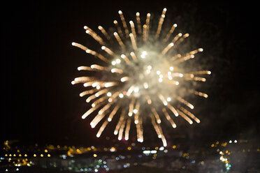 Blurred fireworks - JPF000057