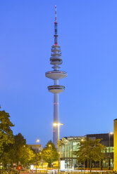 Deutschland, Hamburg, Heinrich-Hertz-Turm im Morgenlicht - RJF000512