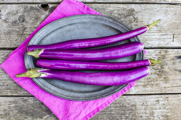 Aubergines on plate - SARF002226