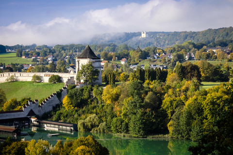 Deutschland, Bayern, Burghausen, Blick auf die Burg, lizenzfreies Stockfoto