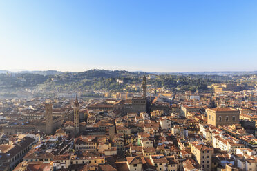 Italien, Toskana, Florenz, Stadtbild mit Palazzo Vecchio - FOF008329