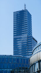 Deutschland, Köln, Blick auf den Köln Tower im Media Park - DASF000004