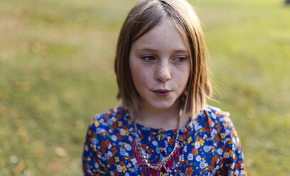 Portrait of blond girl with freckles - MGOF000941