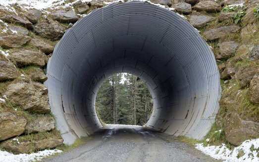 Österreich, Steiermark, Murau, Straßentunnel - HLF000935