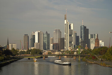 Germany, Frankfurt, financial district and Main river - PC000195