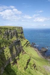 UK, Northern Ireland, County Antrim, basalt cliffs at Causeway Coast - ELF001677