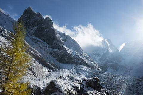 Berchtesgadener Alpen, Hochkalter Bergmassiv im Herbst, lizenzfreies Stockfoto