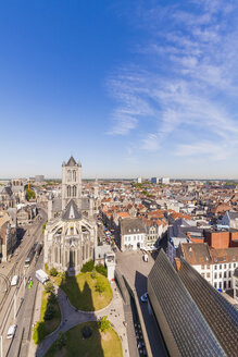 Belgien, Gent, Altstadt, Stadtbild mit St.-Nikolaus-Kirche - WDF003348