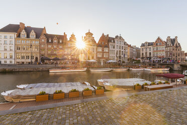 Belgium, Ghent, old town, Korenlei, historical houses at River Leie - WDF003370