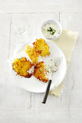 Potato carrot rosti with cream cheese dip - KSWF001655