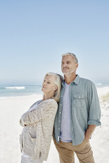 Pärchen am Strand - RORF000157