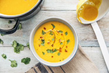 Squash soup with cilantro and chili - IPF000277