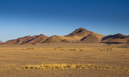 Afrika, Namibia, Hardap, Berg im Kulala Wilderness Reserve in der Namib-Wüste - AMF004398
