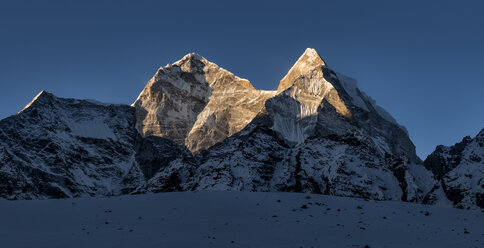 Nepal, Himalaya, Khumbu, Kangtega - ALRF000157