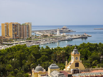 Spain, Malaga, town hall el Ayountamiento, harbor and ocean as seen from Alcazaba - AMF004427
