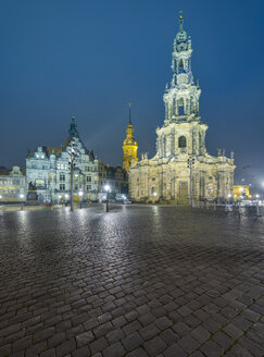 Deutschland, Dresden, Dresdner Kathedrale, Dresdner Schloss, Georgenbau am Abend - RJF000533