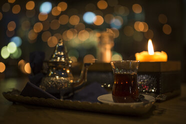 Türkischer Tee, Kerzenlicht - MADF000755