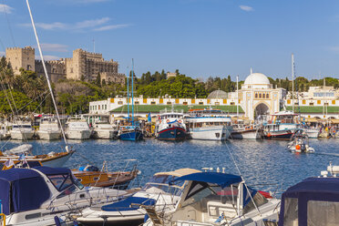 Greece, Rhodes, boats at Mandraki harbour - WDF003391