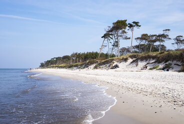 Deutschland, Mecklenburg-Vorpommern, Ostseestrand in Born auf dem Darss - SIE006877