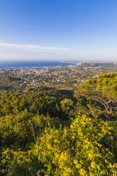 Griechenland, Dodekanes, Rhodos, Blick vom Berg Filerimos über die Nordwestküste - WDF003462