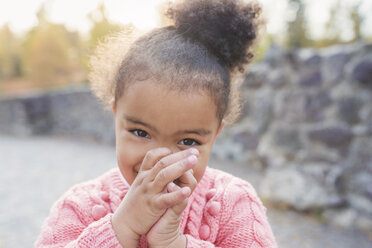 Portrait of girl, hands, face - HAPF000024