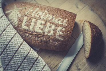 Laib Brot, Liebe zum Vaterland - ASCF000413