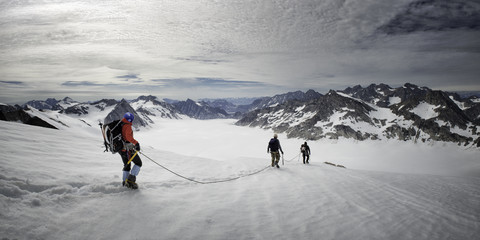 Grönland, Schweizerland, Kulusuk, Bergsteiger, lizenzfreies Stockfoto