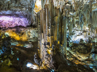Spain, Andalusia, Nerja, Cuevas de Nerja, stalactites - AMF004559