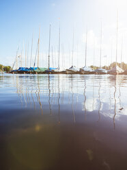 Germany, Hamburg, Aussenalster, Outer Alster Lake, harbour, sailing boats - KRPF001680