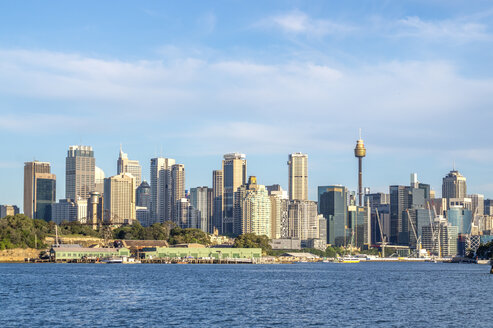 Australien, Sydney, Blick auf die Skyline - PUF000453