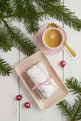 Mini-Stollen mit Marzipan und Kaffeetasse - ECF001840