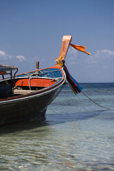 Thailand, Koh Phi Phi Island, long-tail boat - MAUF000169