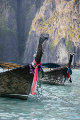 Thailand, Phi Phi Island, long-tail boats - MAUF000173