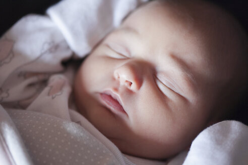 Sleeping baby girl - ERLF000095
