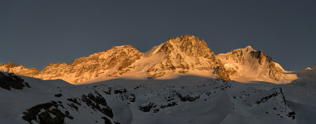 Italien, Gran Paradiso, Berglandschaft - ALRF000290