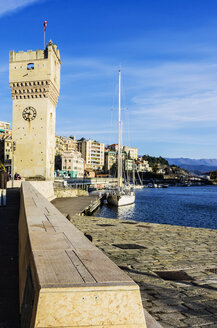 Italy, Liguria, Savona, Leon Pancaldo Tower at the harbour - THAF001517