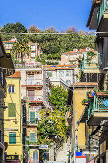 Italy, Liguria, Fuíanle Ligure, city view - THAF001521