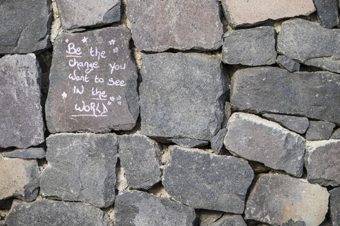 Spain, Tenerife, Saying written on stone wall - SIPF000009