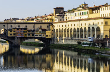 Italy, Tuscany, Florence, Arno River and Ponte Vecchio - THAF001552