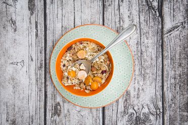 Bowl with cereals and physalis - LVF004396