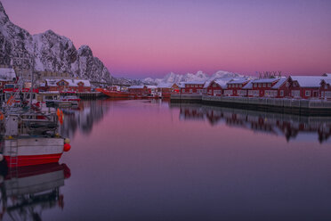 Norway, Lofoten Islands, Svolvaer, The harbor of the town at sunset - LOMF000174