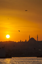 Turkey, Istanbul, sunset over Golden Horn - MDIF000023