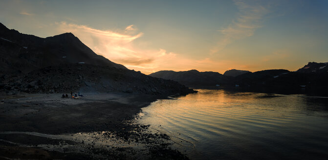 Grönland, Kulusuk, Trekkinglager am Fjord - ALRF000351