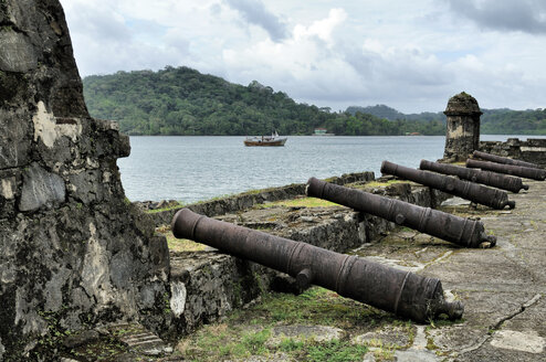 Panama, Portobelo, Bateria de Santiago, canons - STEF000159