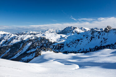 Austria, Grossarl, Filzmooshoerndl, winter landscape - HAMF000142