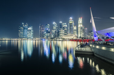 Singapore, Skyline of Singapore at night - STCF000155